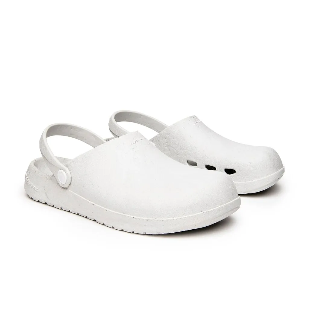 Ales Grey Rodeo Drive Slip-On | Chalk White all