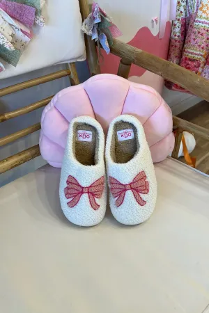 Bow Slippers in Pink