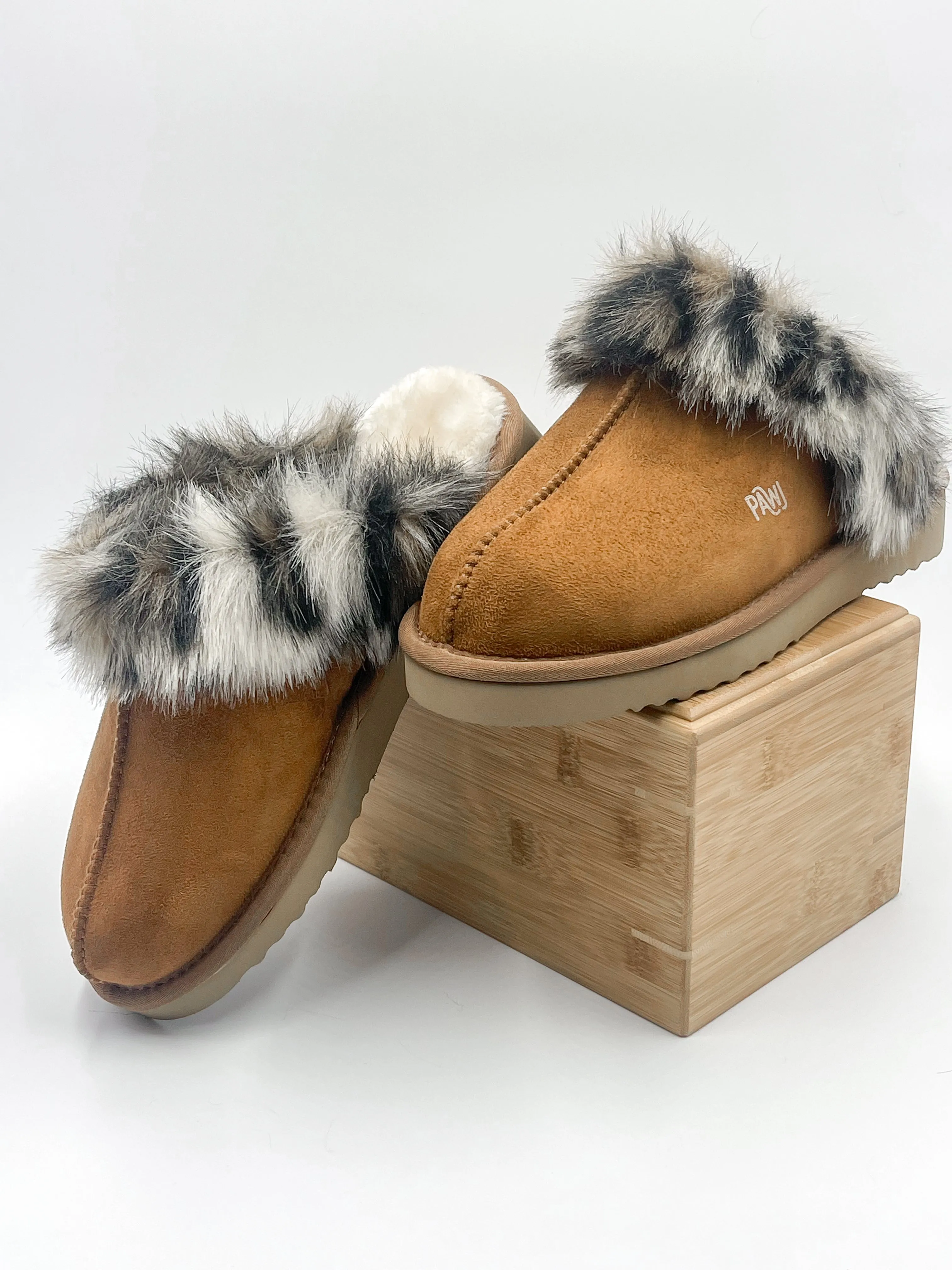 [Defective] PAWJ Slippers | Chestnut / Wild Leopard