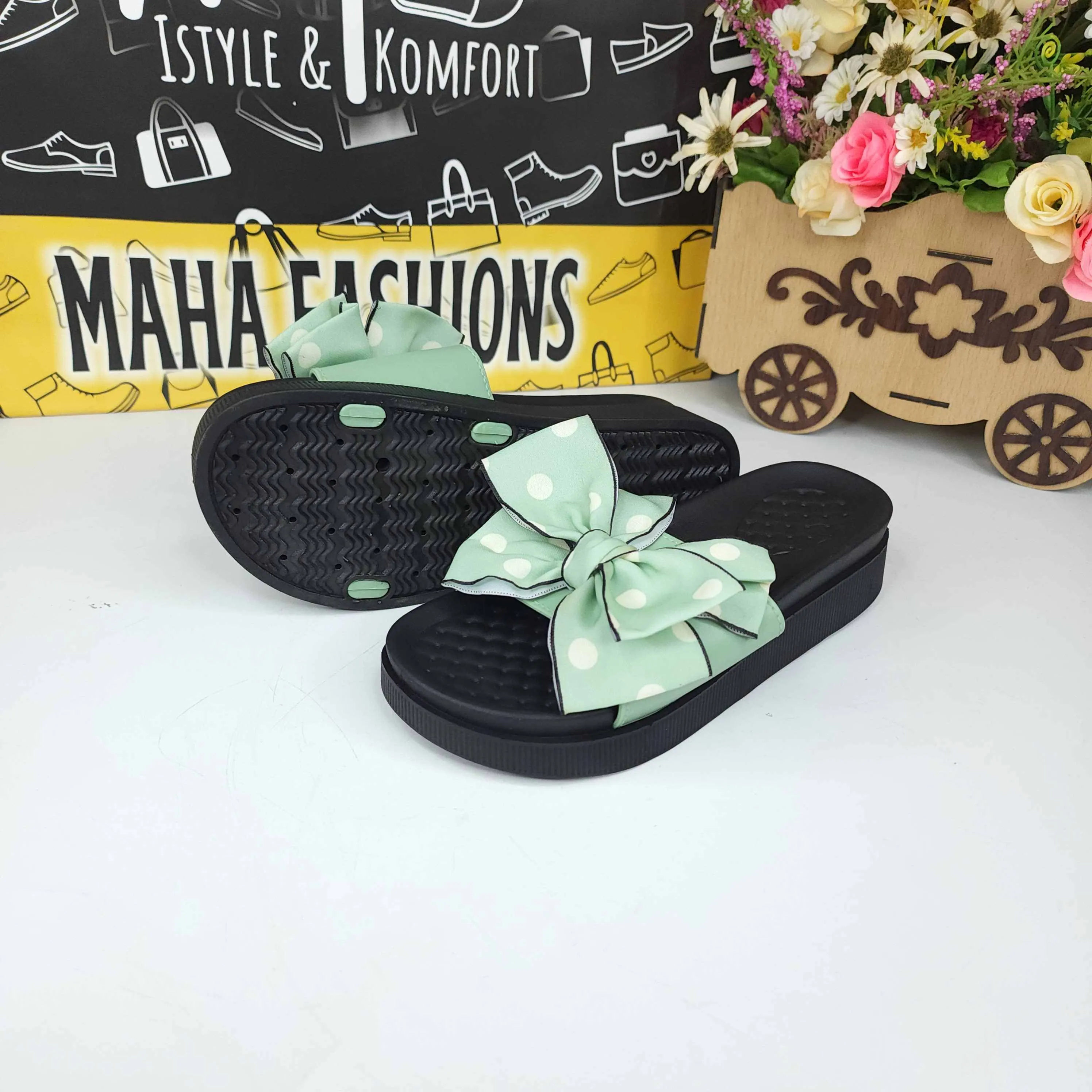 Green Polka Dots Slippers