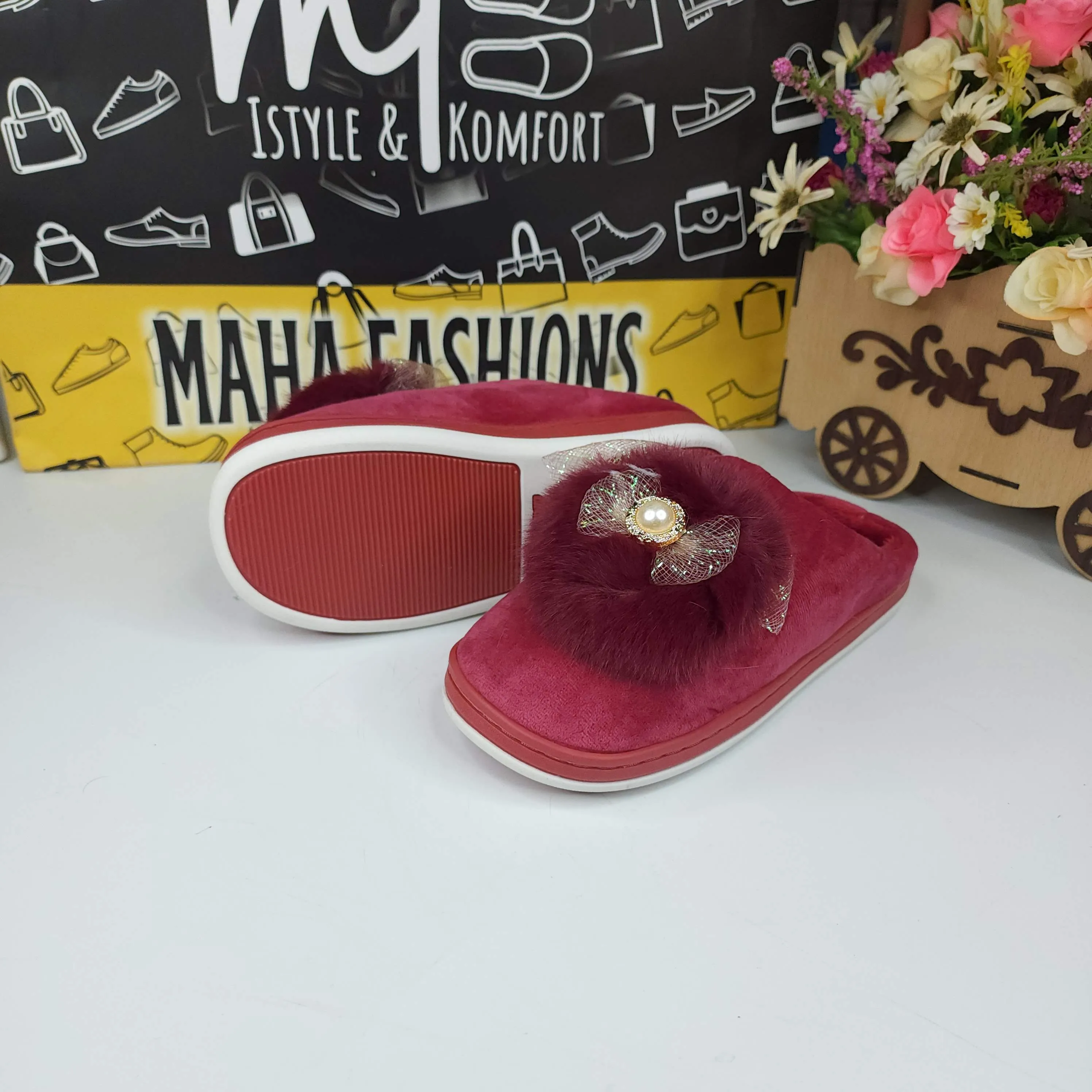 Maroon Fur Slippers