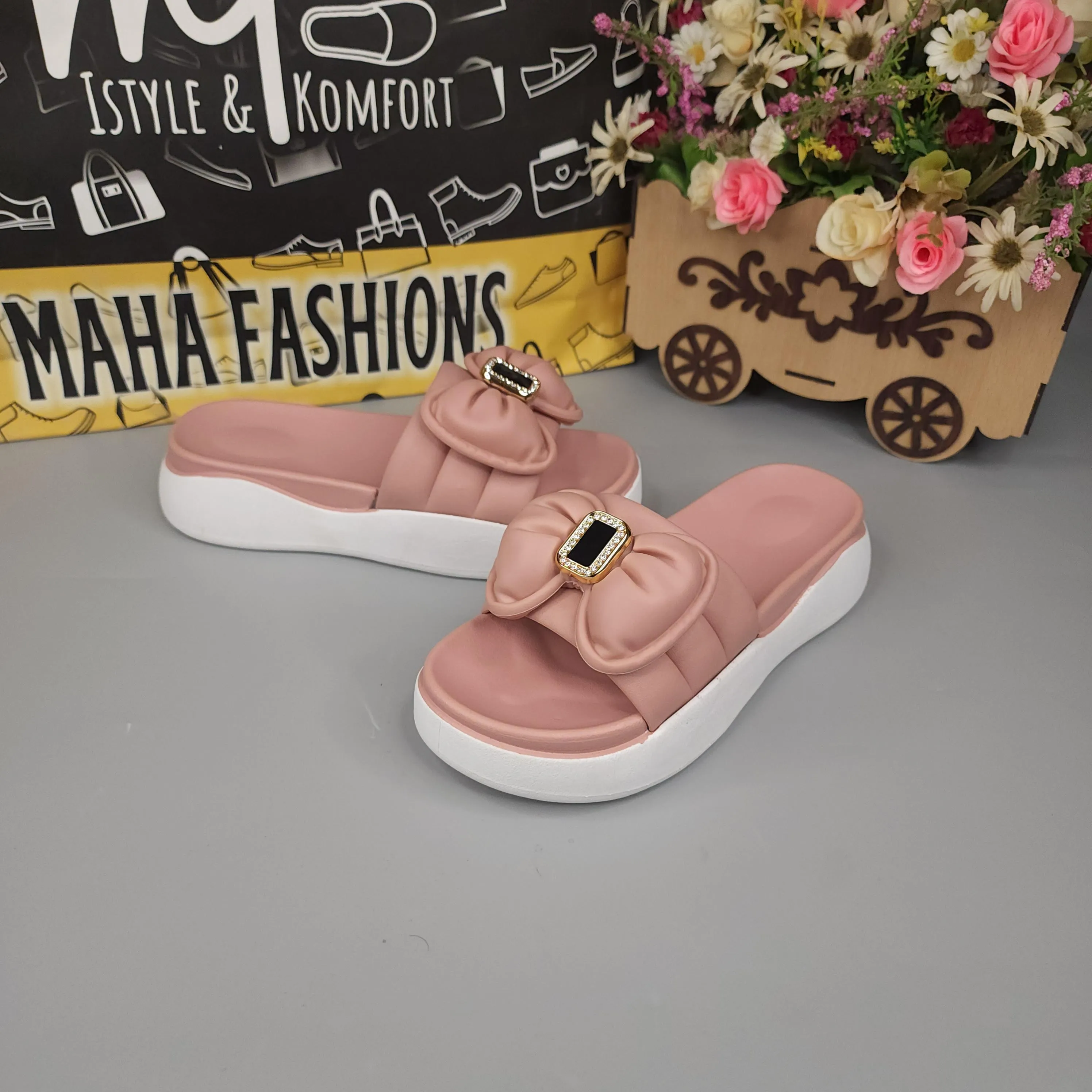 Pink Bow Buckle Slides