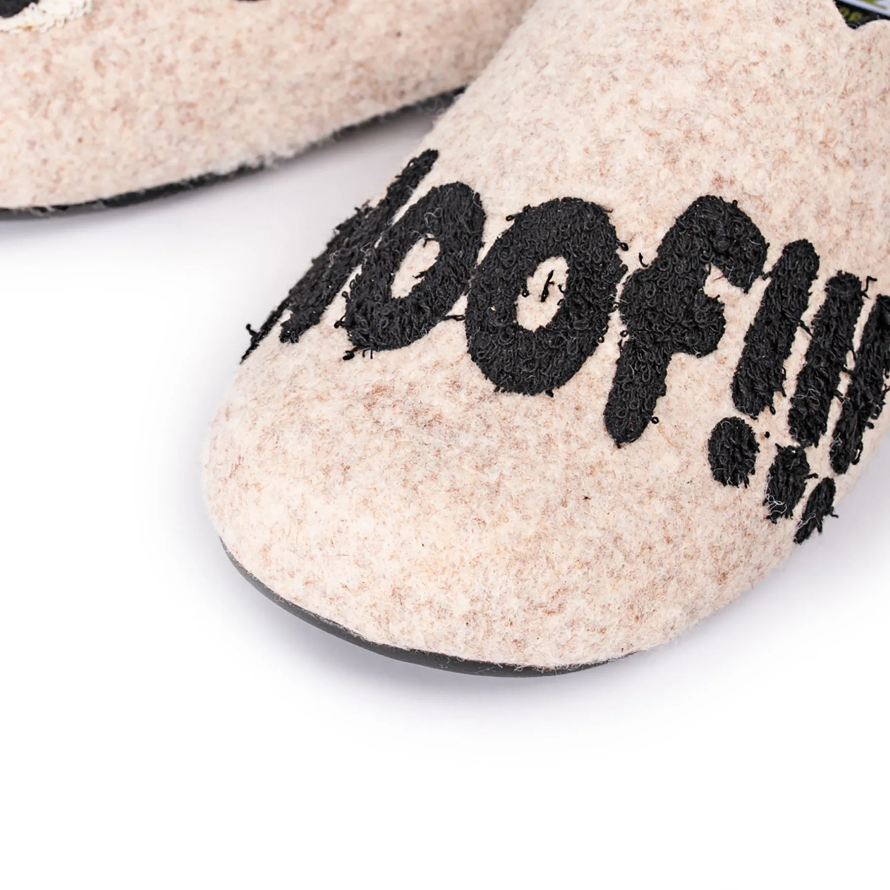 Slippers "Woof" Crudo