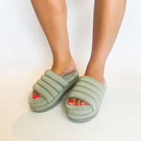 UGG grey maxi slide